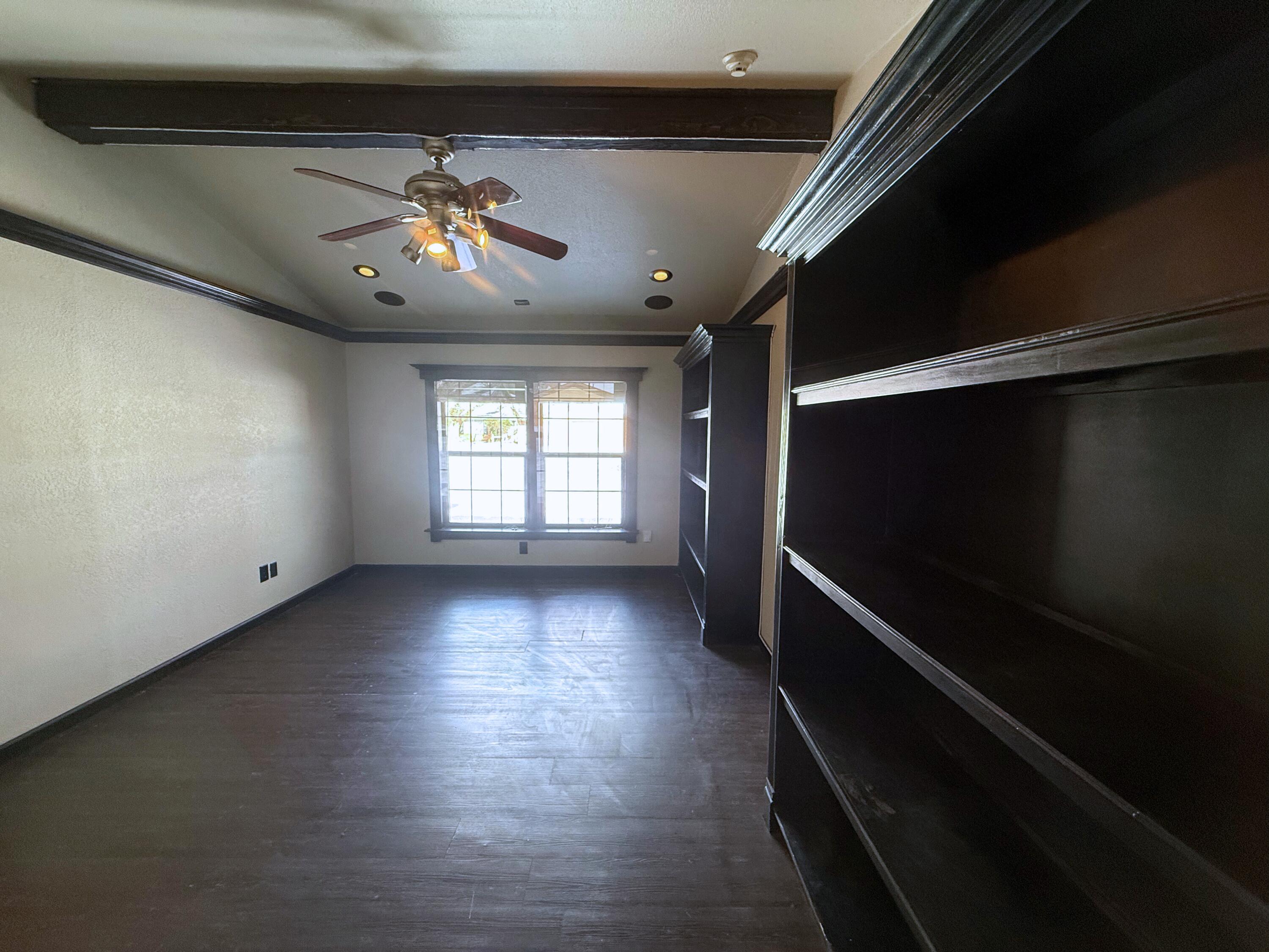 4823 10th Street Lubbock, TX 79416 - Photo 6 of 15 Room