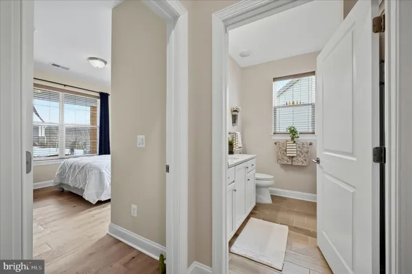 $625,000 | 136 Mallard Dr Lake, White Post, VA 22663