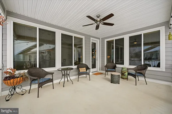 $625,000 | 136 Mallard Dr Lake, White Post, VA 22663