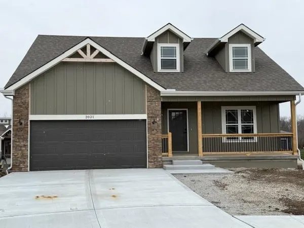 $435,000 | 2021 Riverstone Drive, Excelsior Springs, MO 64024