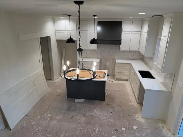 $447,500 | 2021 Riverstone Drive, Excelsior Springs, MO 64024