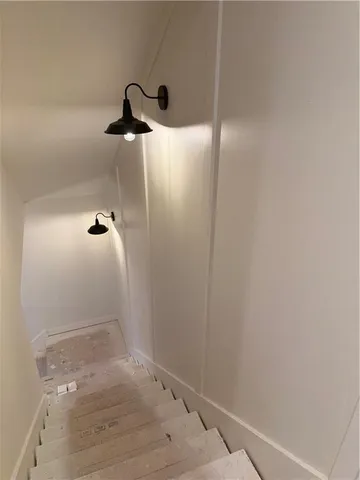 $447,500 | 2021 Riverstone Drive, Excelsior Springs, MO 64024