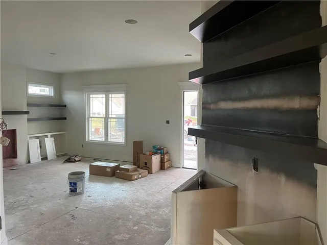 $447,500 | 2021 Riverstone Drive, Excelsior Springs, MO 64024