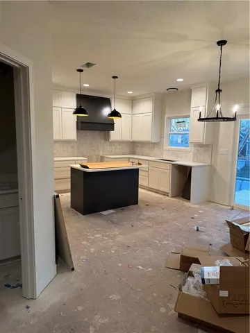 $447,500 | 2021 Riverstone Drive, Excelsior Springs, MO 64024