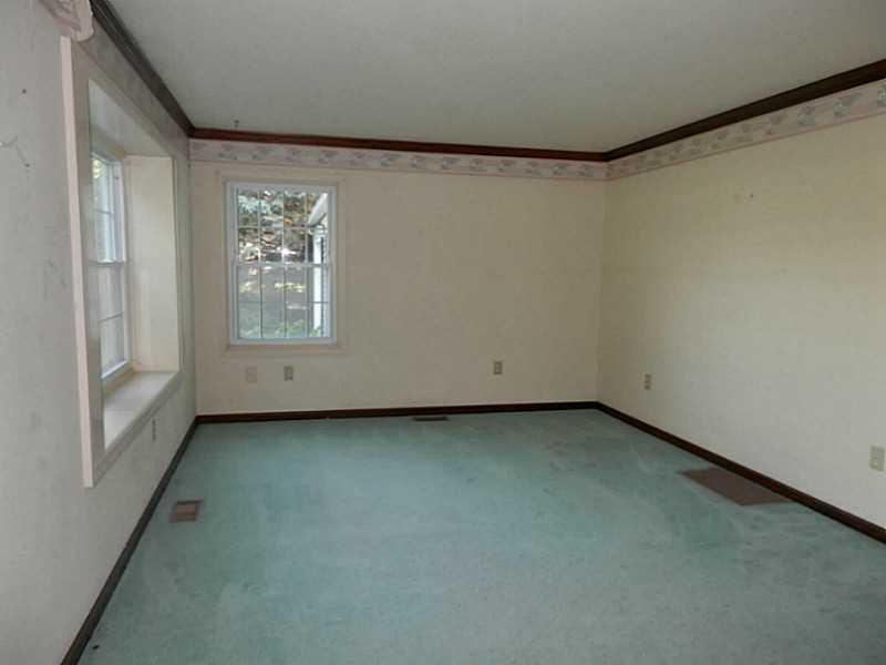 2556 Piqua-Troy Road Troy, OH 45373 - Photo 3 of 9