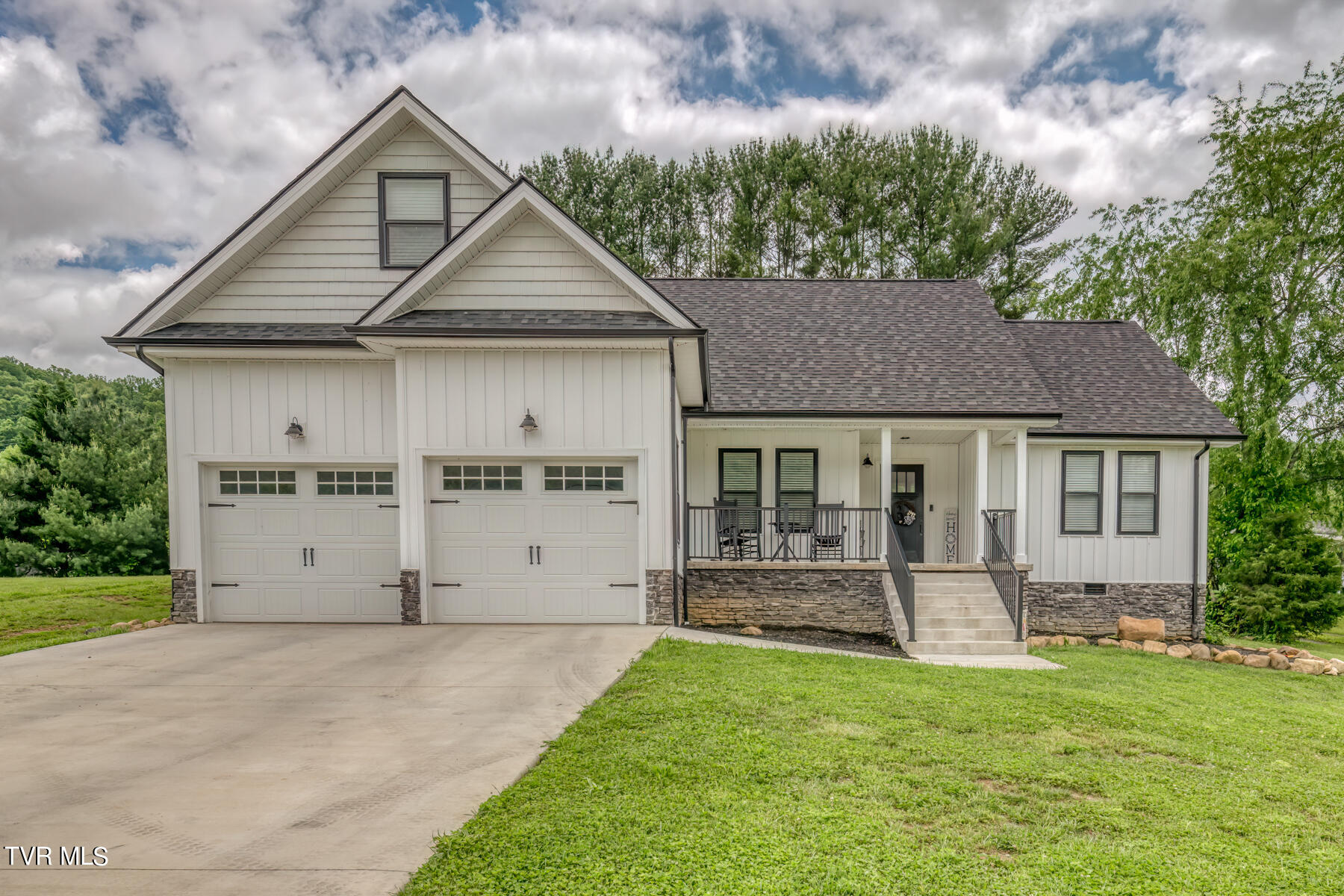 206 Price Road Elizabethton, TN 37643 - Photo 1 of 33 206 Price Rd-1