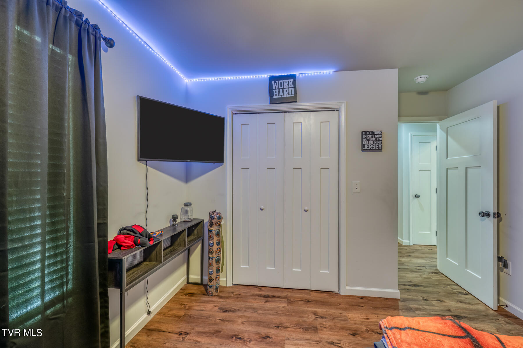 206 Price Road Elizabethton, TN 37643 - Photo 25 of 33 206 Price Rd-23