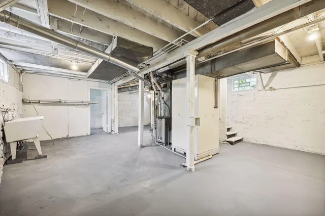 $275,000 | 117 East Pleasant Street, Mankato, MN 56001