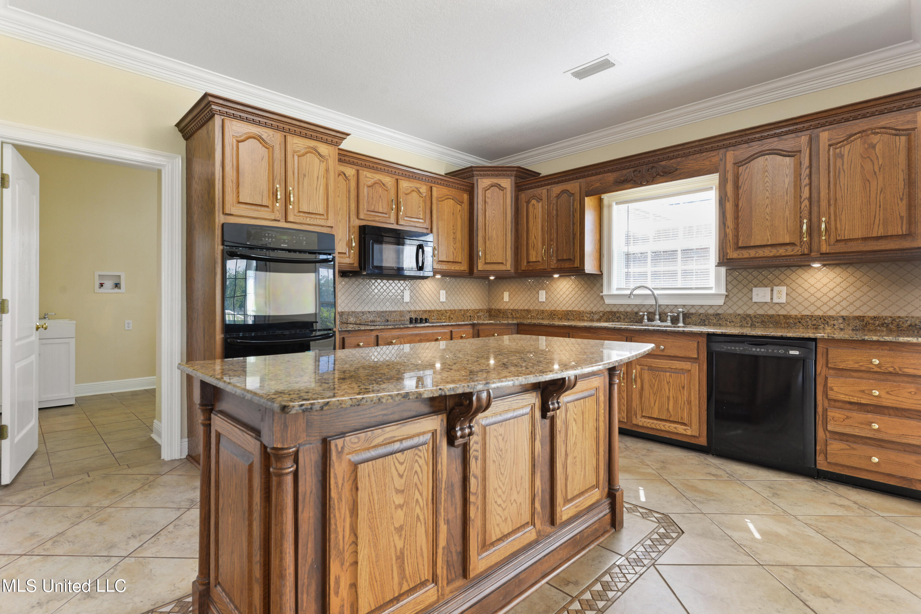 5209 Remington Road Moss Point, MS 39562 - Photo 14 of 66 018