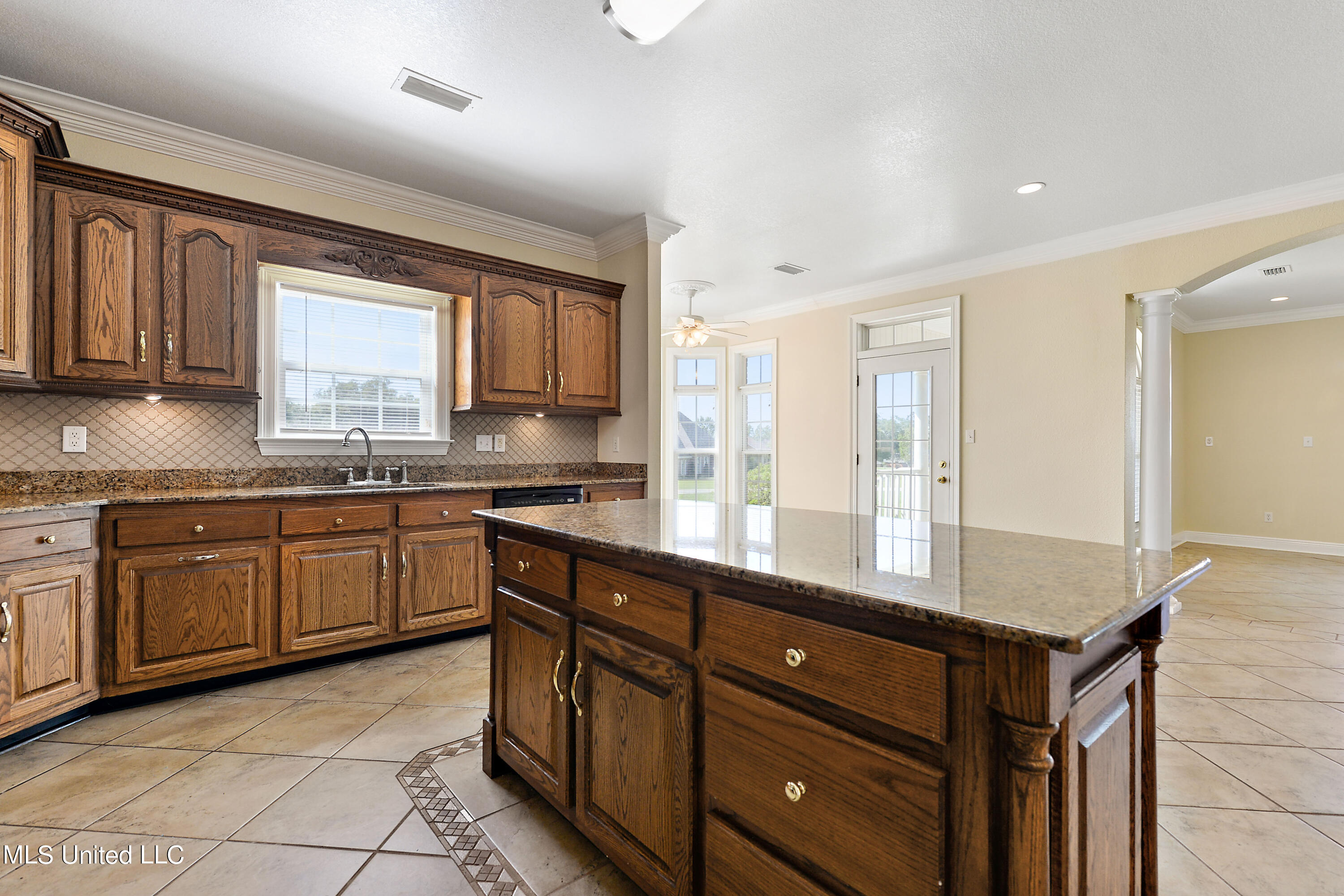5209 Remington Road Moss Point, MS 39562 - Photo 17 of 66 020