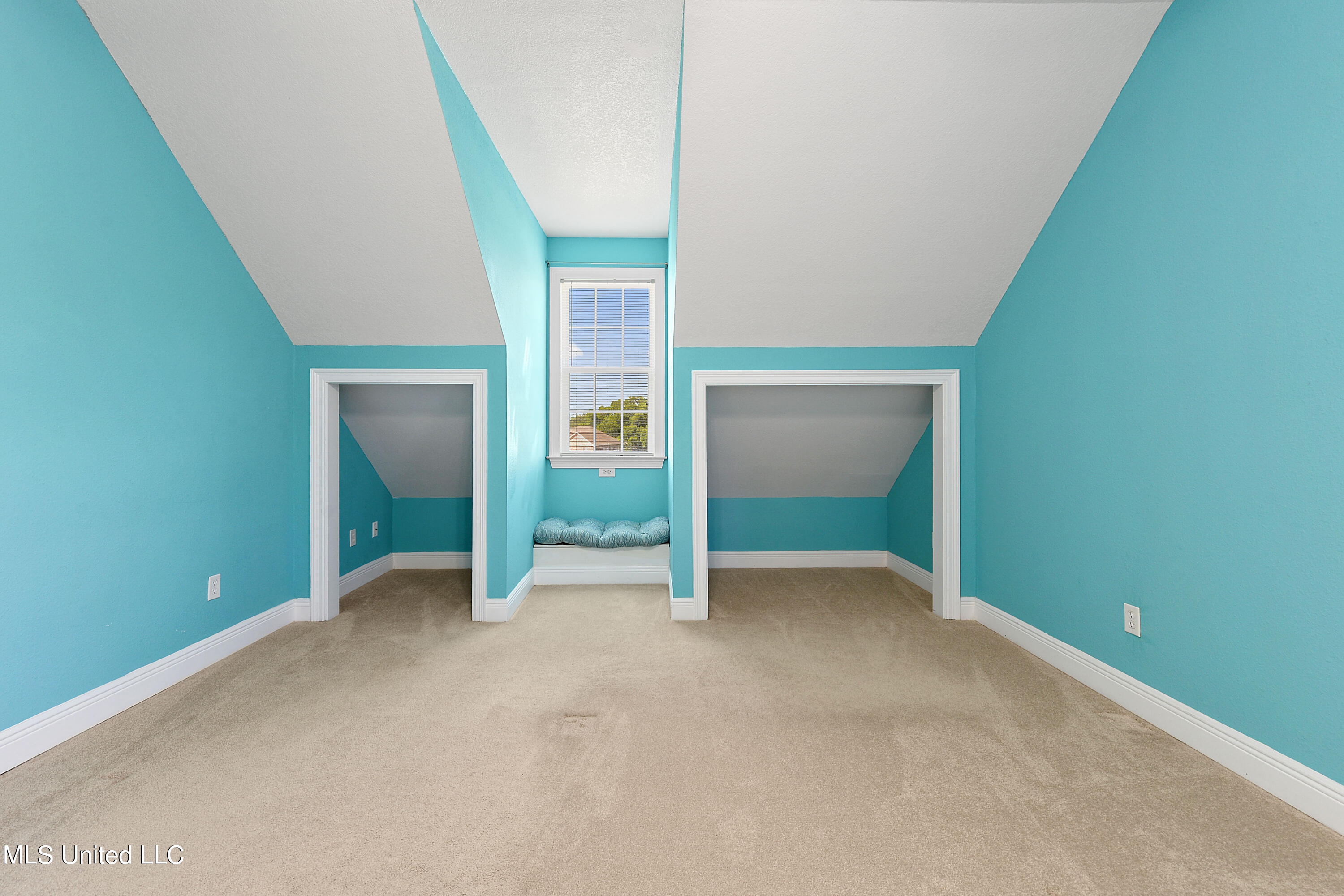 5209 Remington Road Moss Point, MS 39562 - Photo 32 of 66 028