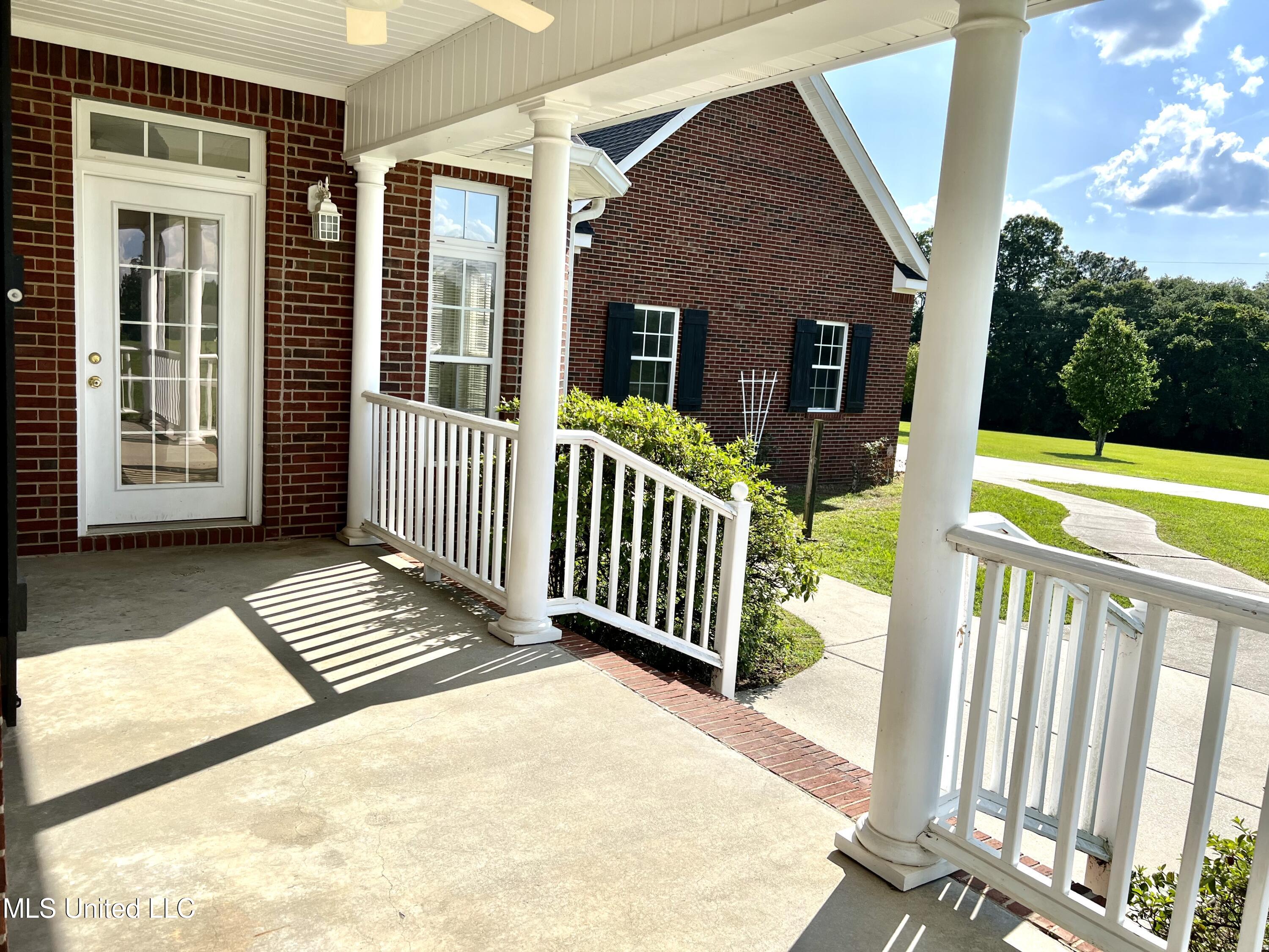 5209 Remington Road Moss Point, MS 39562 - Photo 43 of 66 F7419DF5-18EE-4C18-85A9-89947B28E4CF