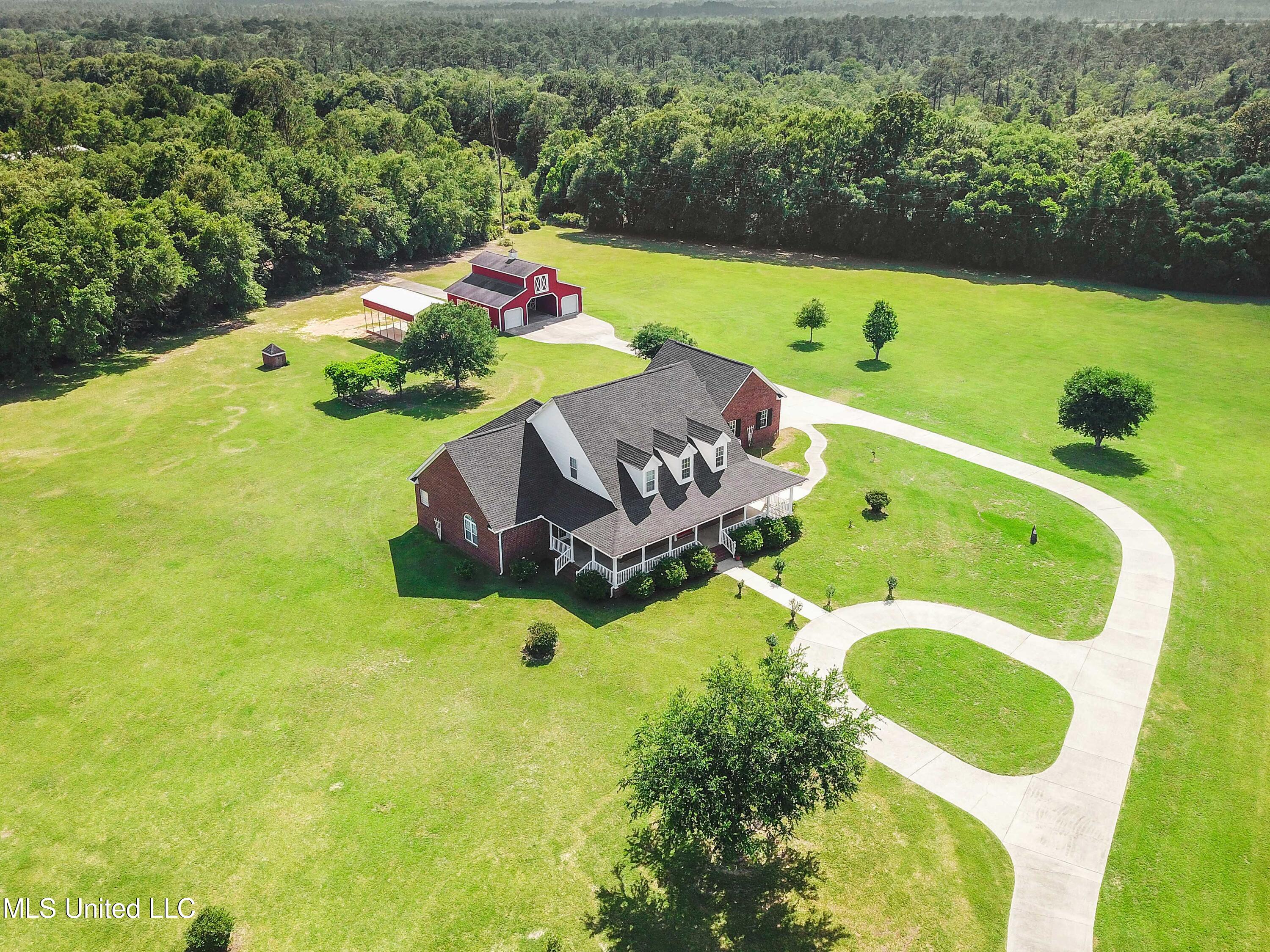 5209 Remington Road Moss Point, MS 39562 - Photo 54 of 66 048