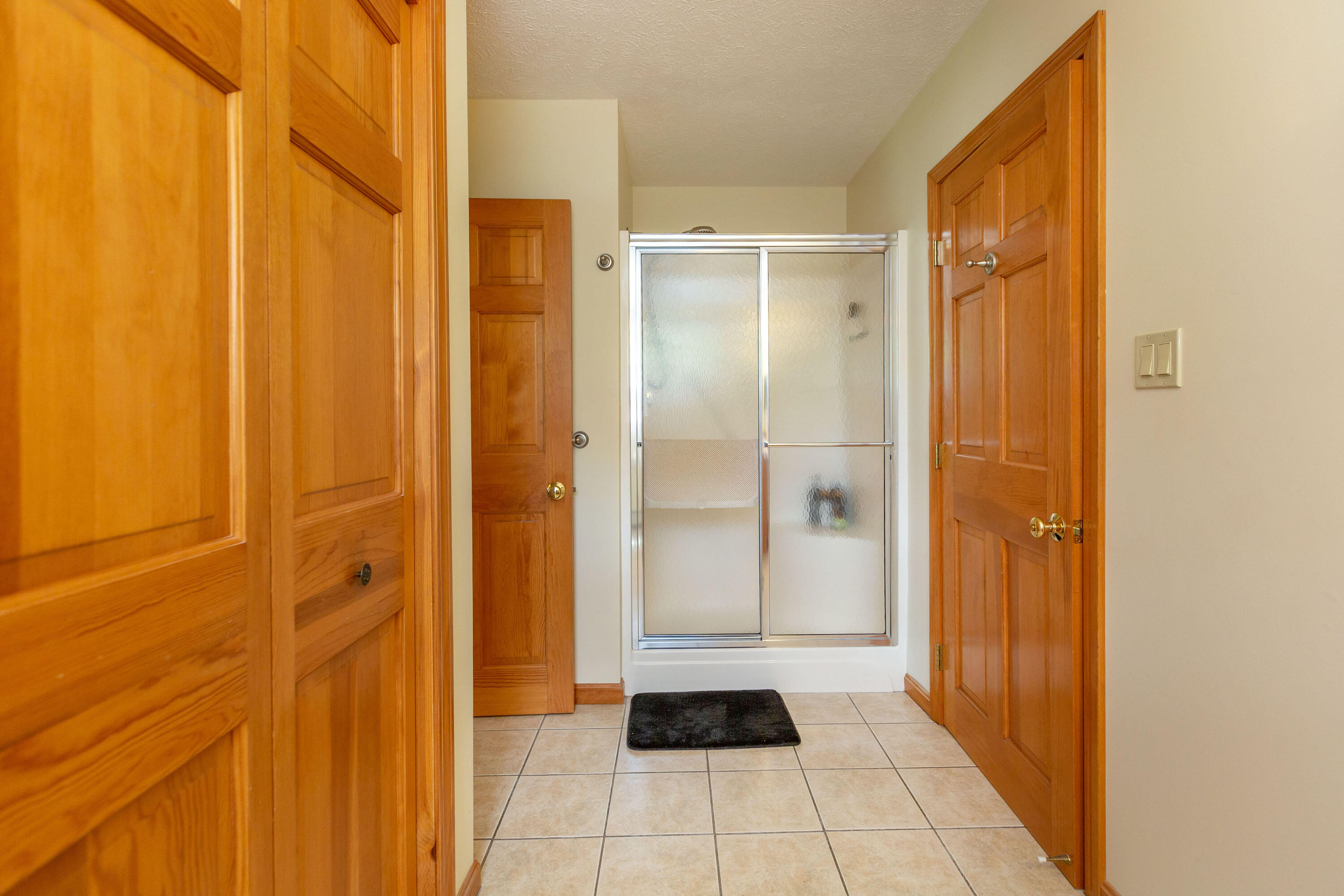 8 Abby Circle, Unit 2 Topsham, ME 04086 - Photo 36 of 53 Full Bath