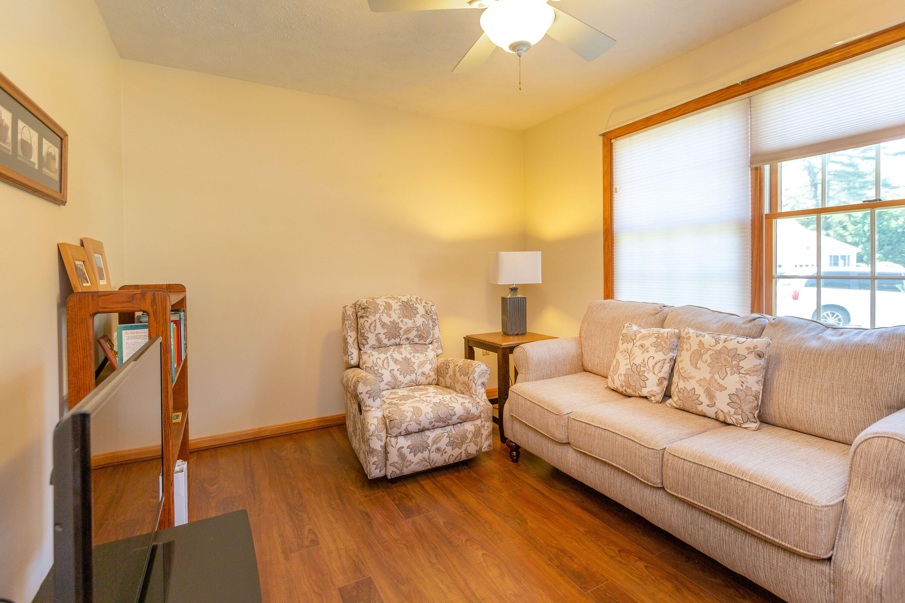 8 Abby Circle, Unit 2 Topsham, ME 04086 - Photo 37 of 53 Second Bedroom