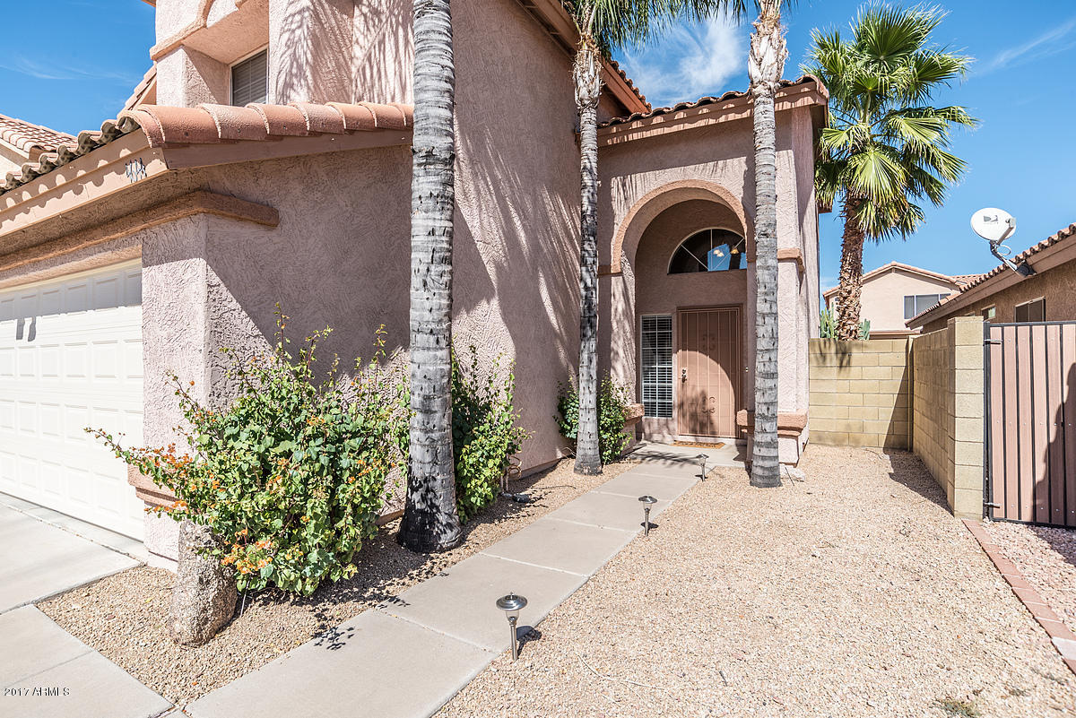 4644 East Danbury Road Phoenix, AZ 85032 - Photo 3 of 36 2017-10-11_0003