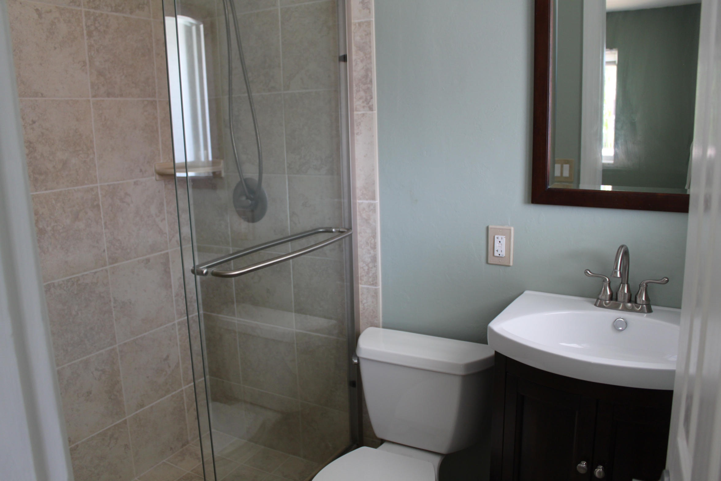 2021 Northeast 33rd Street Lighthouse Point, FL 33064 - Photo 4 of 13 2014-08-20 08