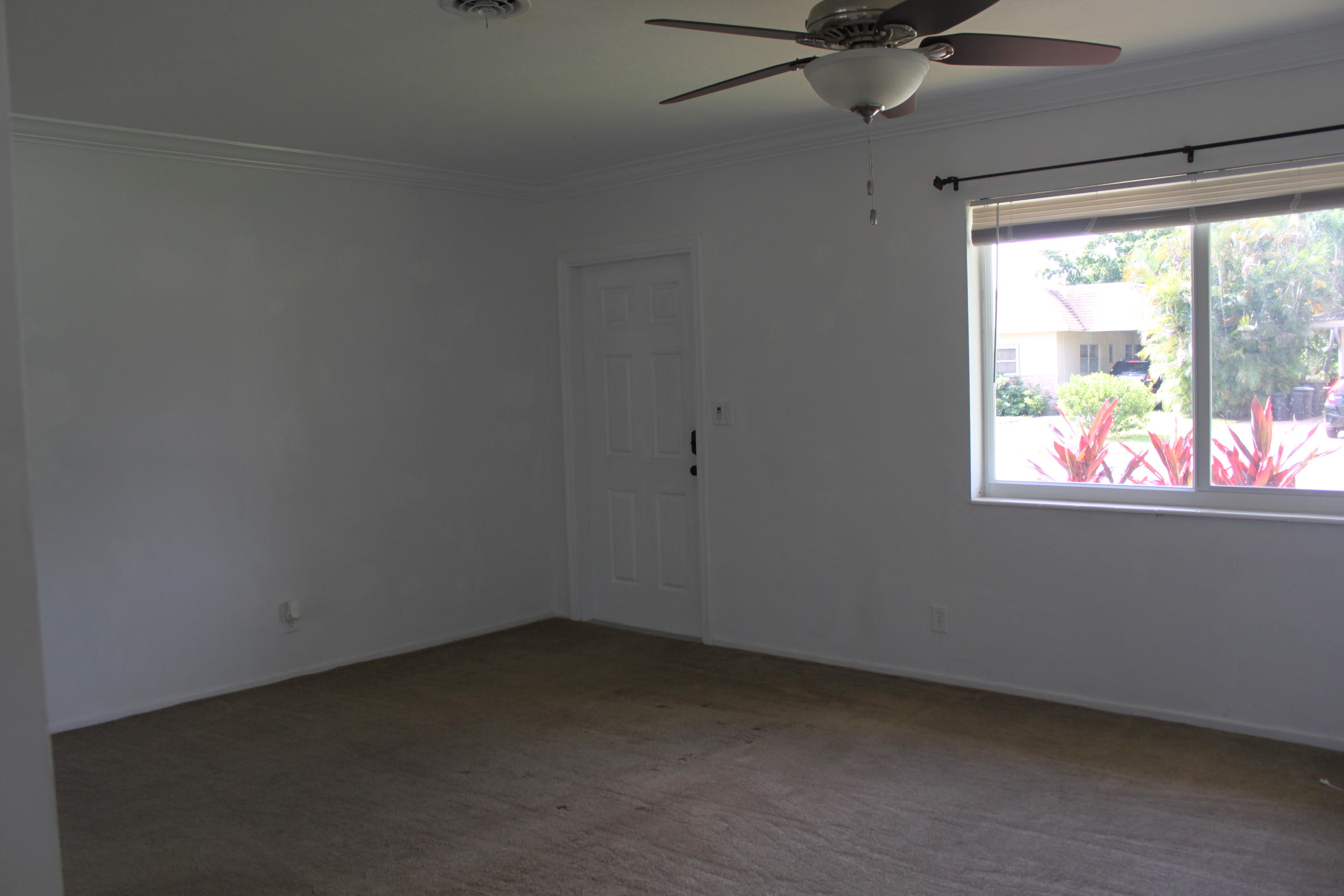 2021 Northeast 33rd Street Lighthouse Point, FL 33064 - Photo 8 of 13 2014-08-20 08