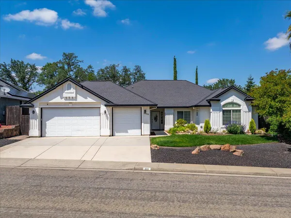 $519,000 | 1026 Rollingview Drive, Redding, CA 96003