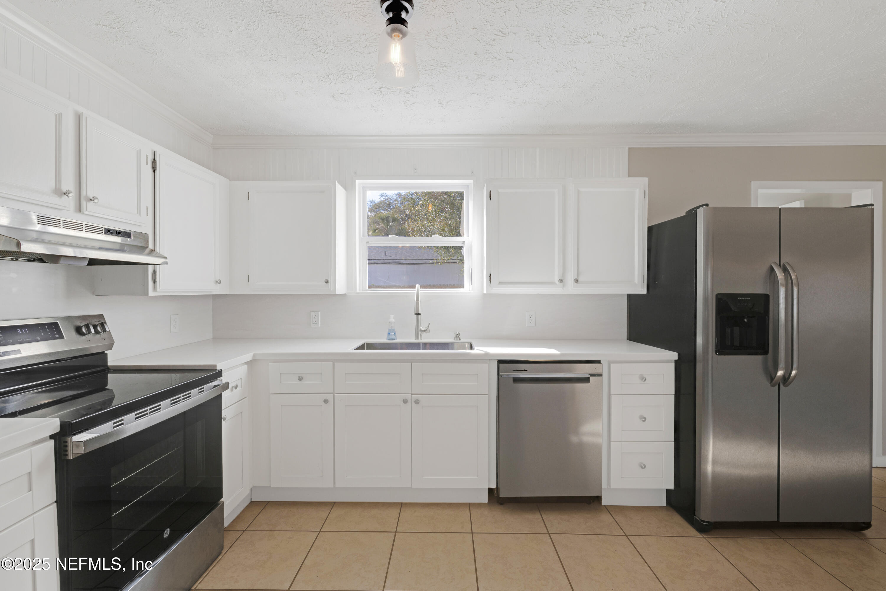 222 Segovia Road St. Augustine, FL 32086 - Photo 5 of 36 IMG_5181