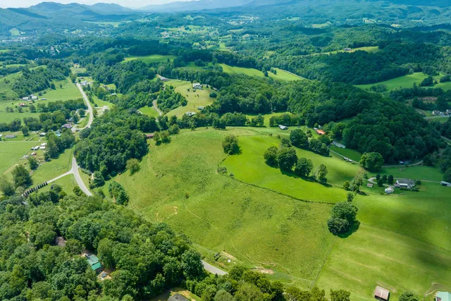 $607,880 | 0 North N Highway, Mountain City, TN 37683