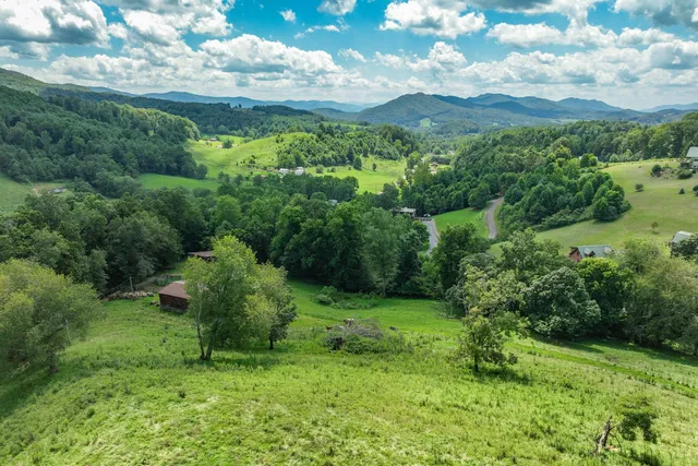 $607,880 | 0 North N Highway, Mountain City, TN 37683