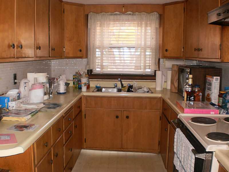 451 Logee Street Woonsocket, RI 02895 - Photo 3 of 4 Kitchen.