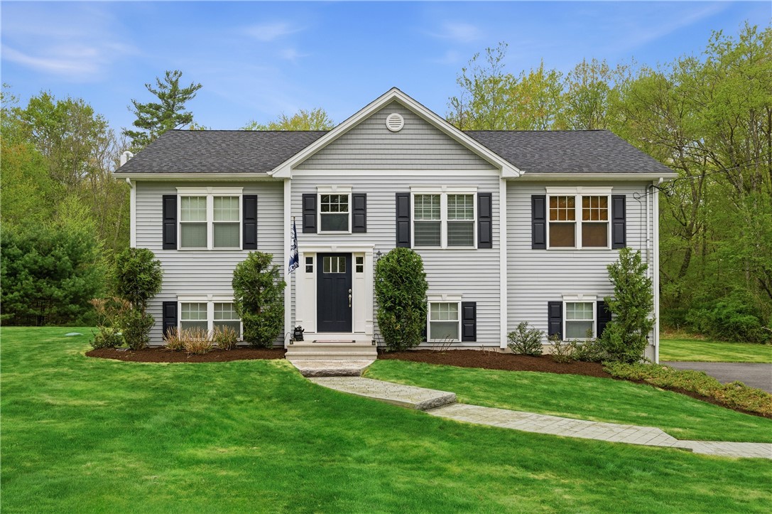 7 Pine Orchard Road Glocester, RI 02814 - Photo 4 of 39