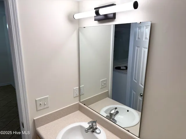 $170,000 | 301 Comanche Trail, Havelock, NC 28532