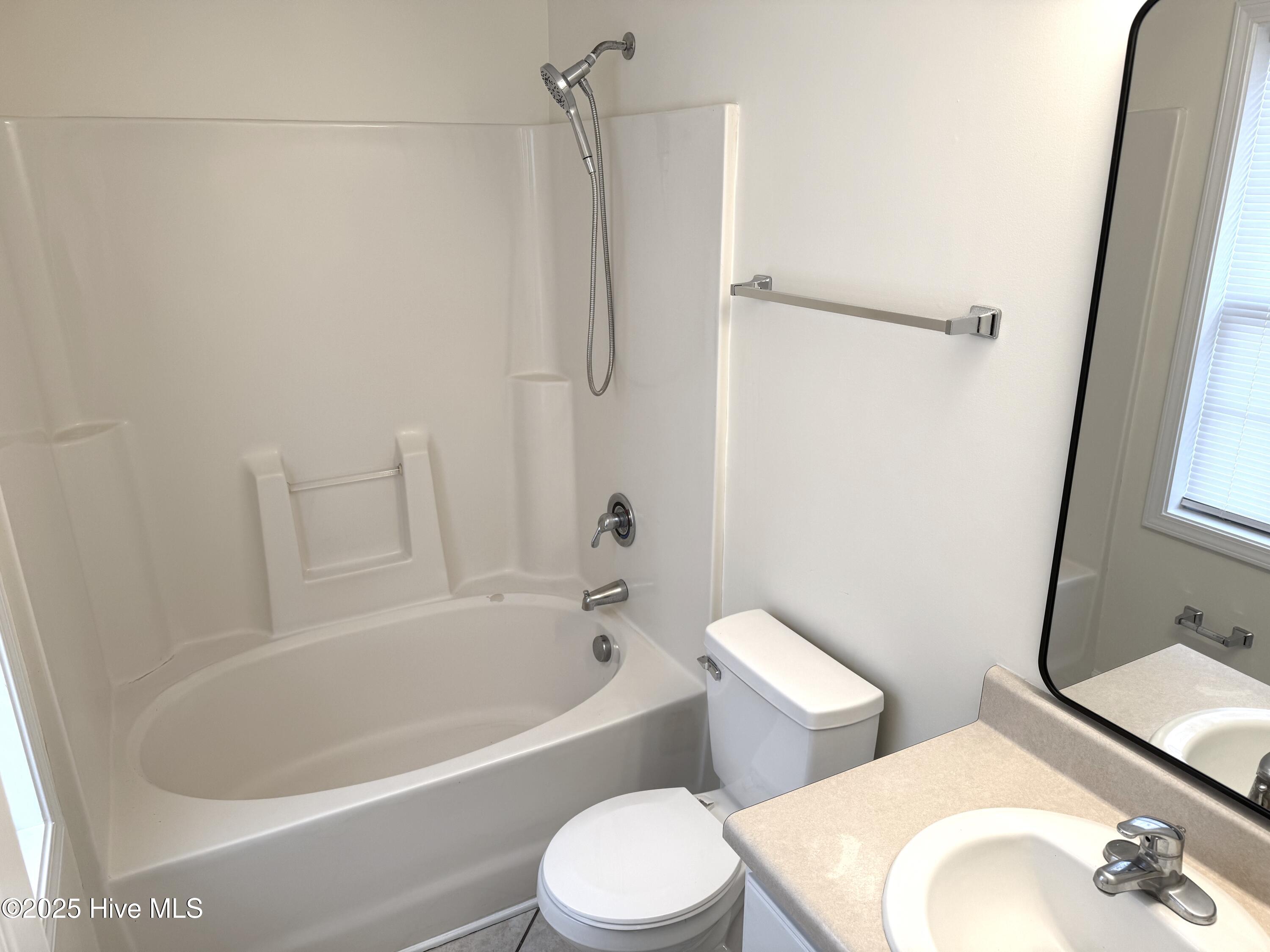 301 Comanche Trail Havelock, NC 28532 - Photo 24 of 29 MAIN BATH