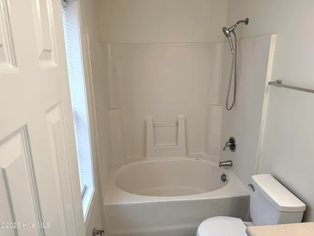 $170,000 | 301 Comanche Trail, Havelock, NC 28532