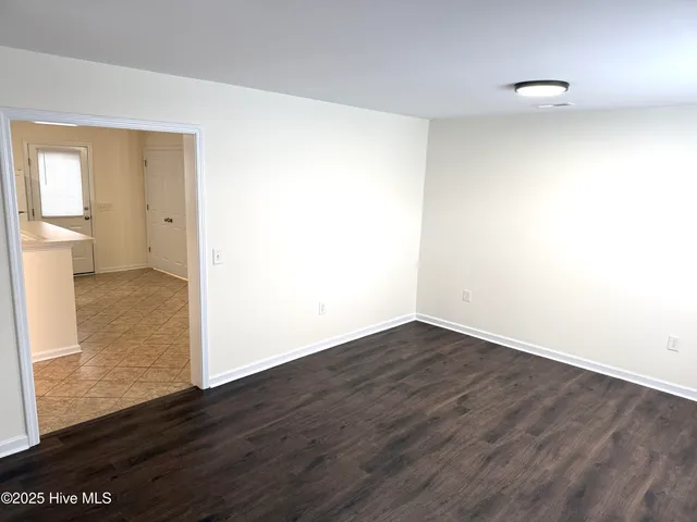 $170,000 | 301 Comanche Trail, Havelock, NC 28532