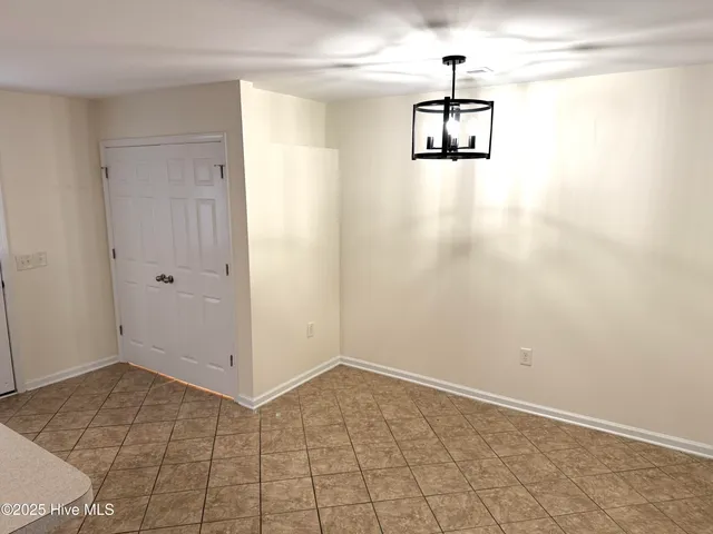 $170,000 | 301 Comanche Trail, Havelock, NC 28532