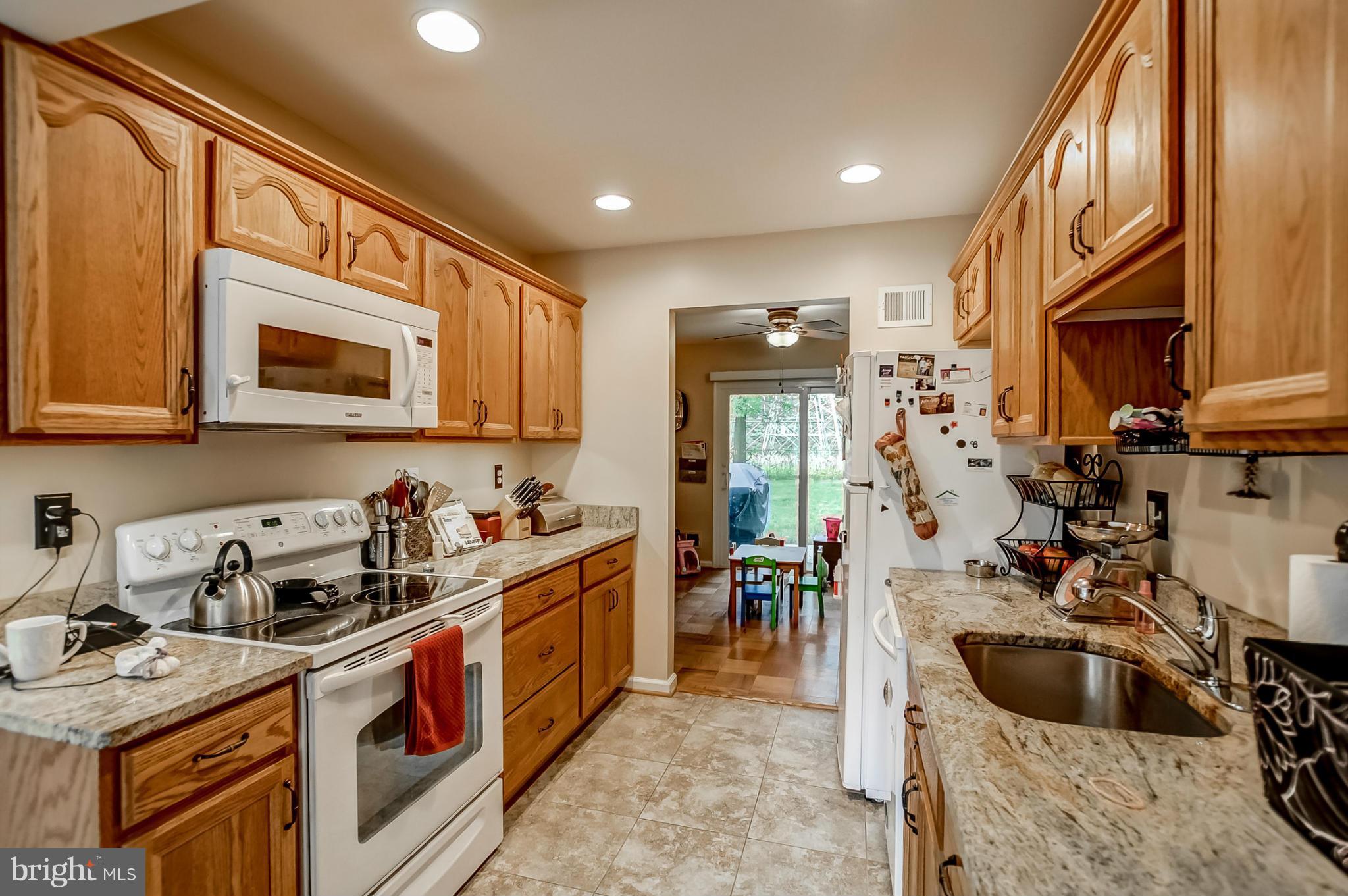 16125 Jerald Road Laurel, MD 20707 - Photo 6 of 30 Kitchen