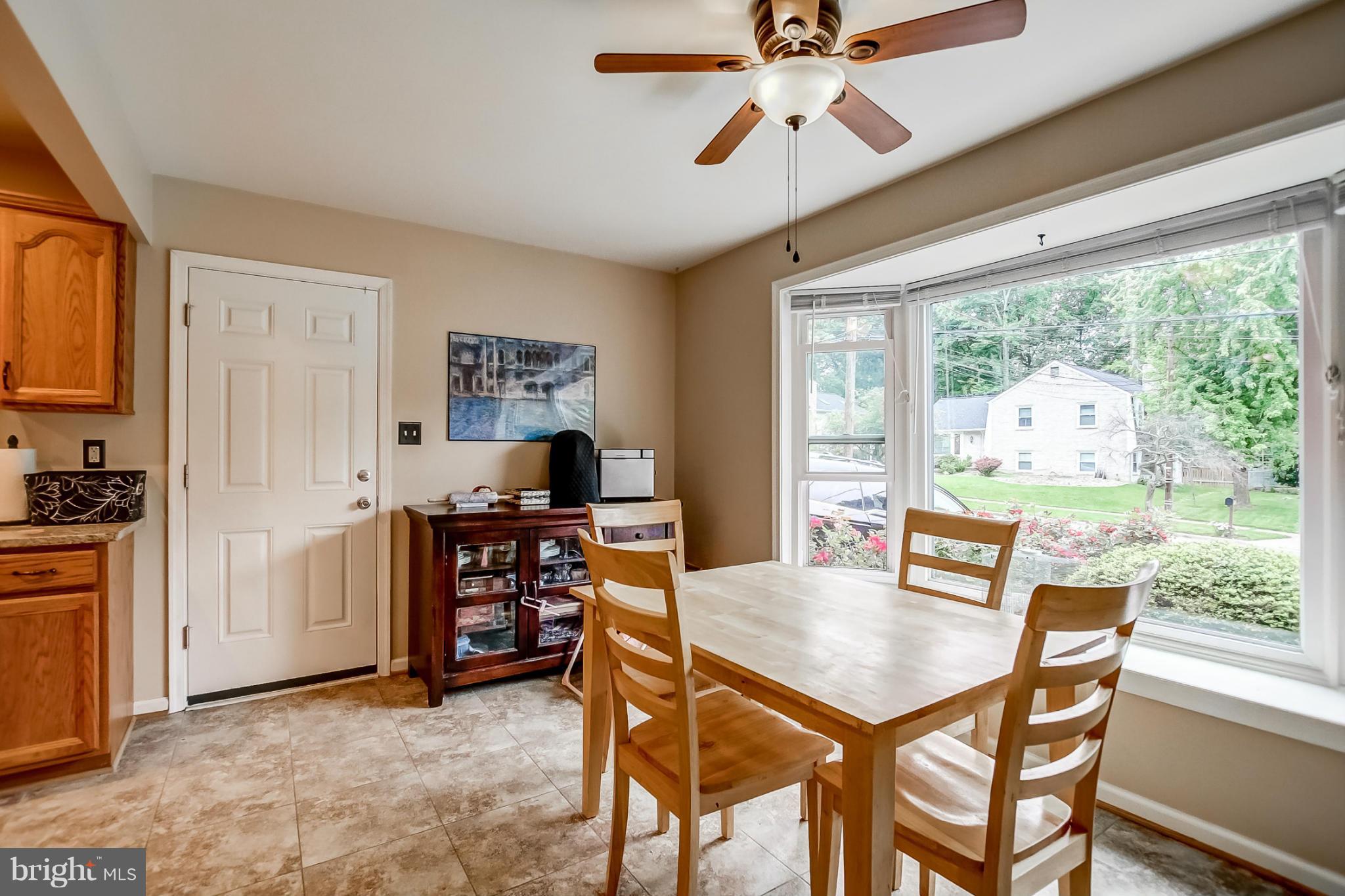 16125 Jerald Road Laurel, MD 20707 - Photo 8 of 30 Kitchen