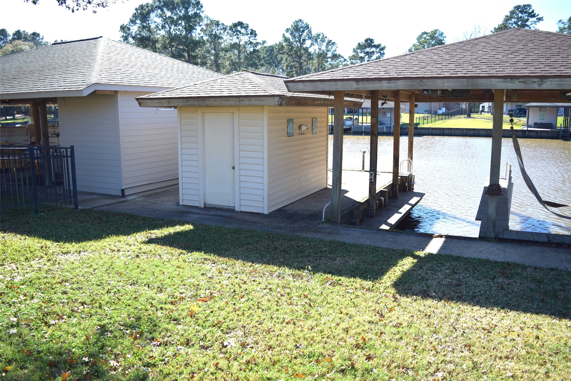 26 Westpoint Drive Trinity, TX 75862 - Photo 7 of 49 a front view of house with yard