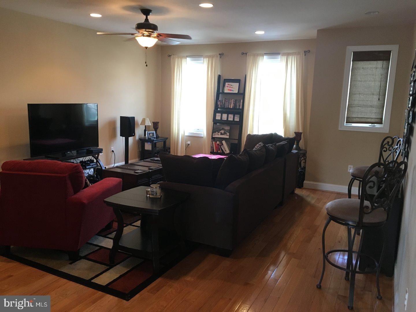 493 Harmon Road, Unit B Philadelphia, PA 19128 - Photo 7 of 21 Gallery Image 7