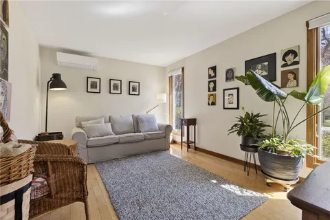 $1,725,000 | 85 Gounod Road, Westerly, RI 02891