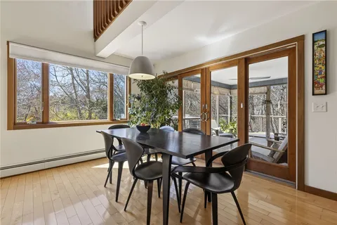 $1,725,000 | 85 Gounod Road, Westerly, RI 02891