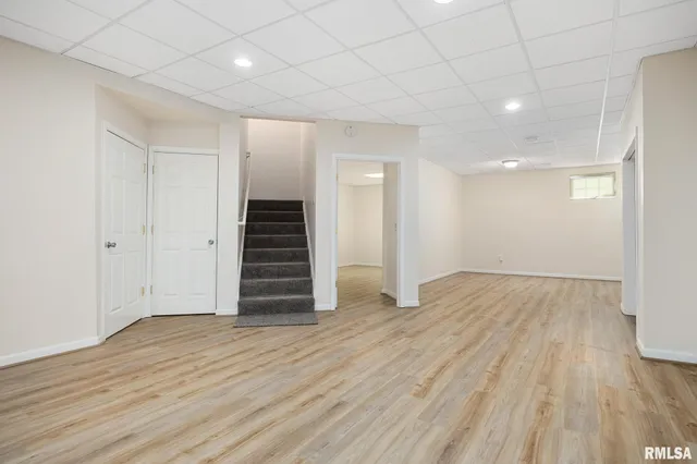 $374,900 | 4815 North Weaverridge Boulevard, Peoria, IL 61615