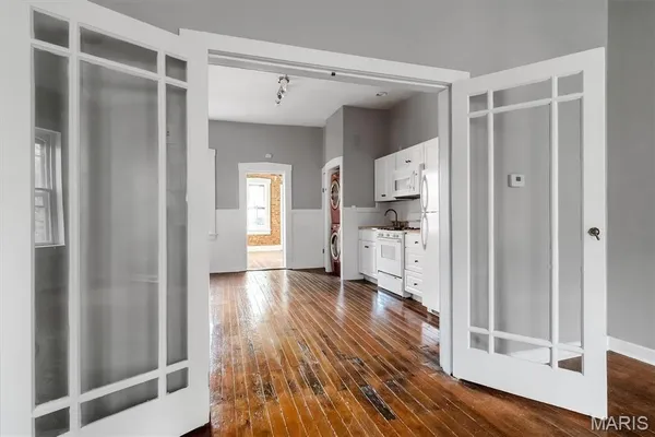 $1,250 | 1906 Cherokee Street, St. Louis, MO 63118