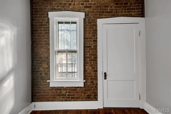 $1,250 | 1906 Cherokee Street, St. Louis, MO 63118