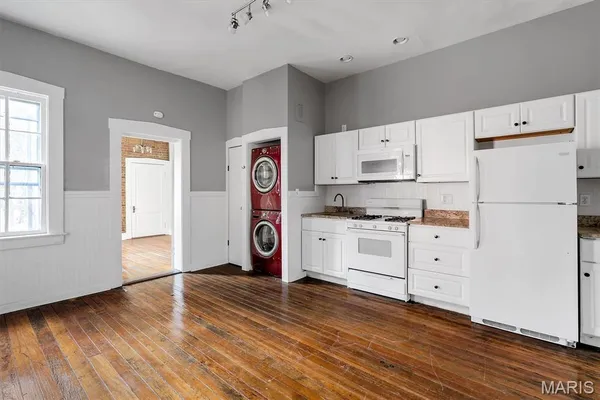 $1,250 | 1906 Cherokee Street, St. Louis, MO 63118