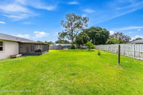 $299,900 | 986 Jettie Street Northeast, Palm Bay, FL 32907
