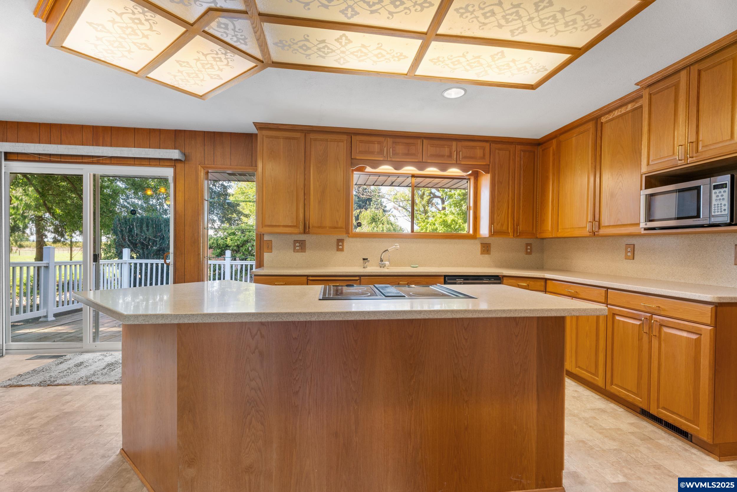 15895 Old Butteville Road Northeast Gervais, OR 97026 - Photo 5 of 39