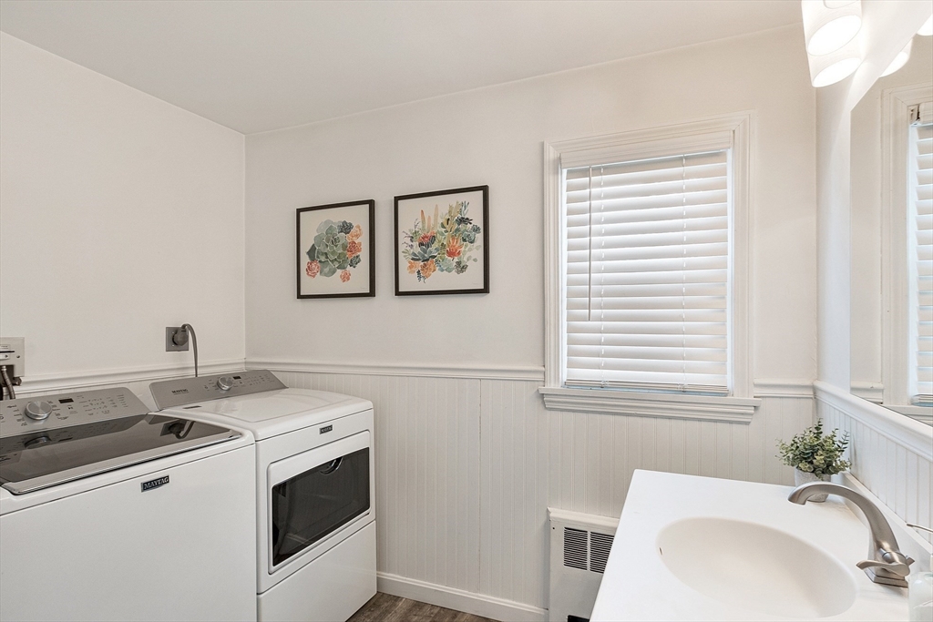 24 Washington Avenue Ashland, MA 01721 - Photo 12 of 30 a utility room with dryer and washer