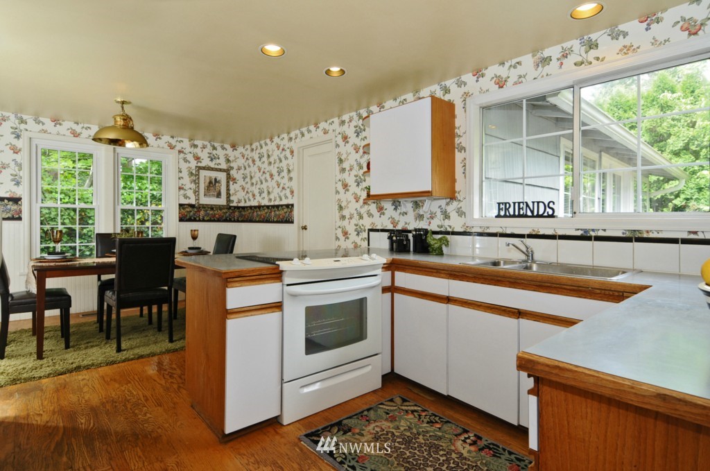 14231 Southeast Allen Rd. Bellevue, WA 98006 - Photo 6 of 15