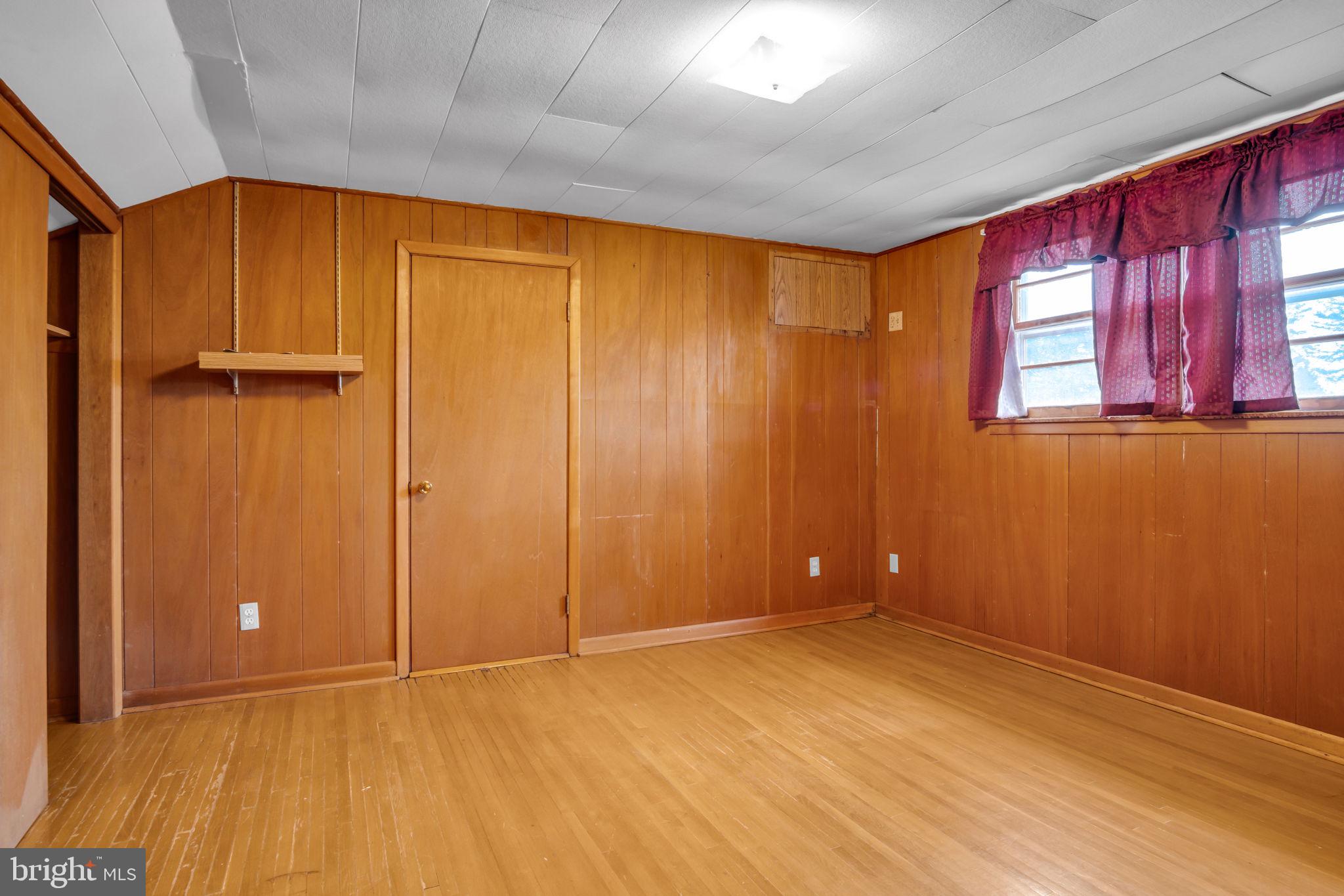 301 East Elm Avenue Hanover, PA 17331 - Photo 21 of 46