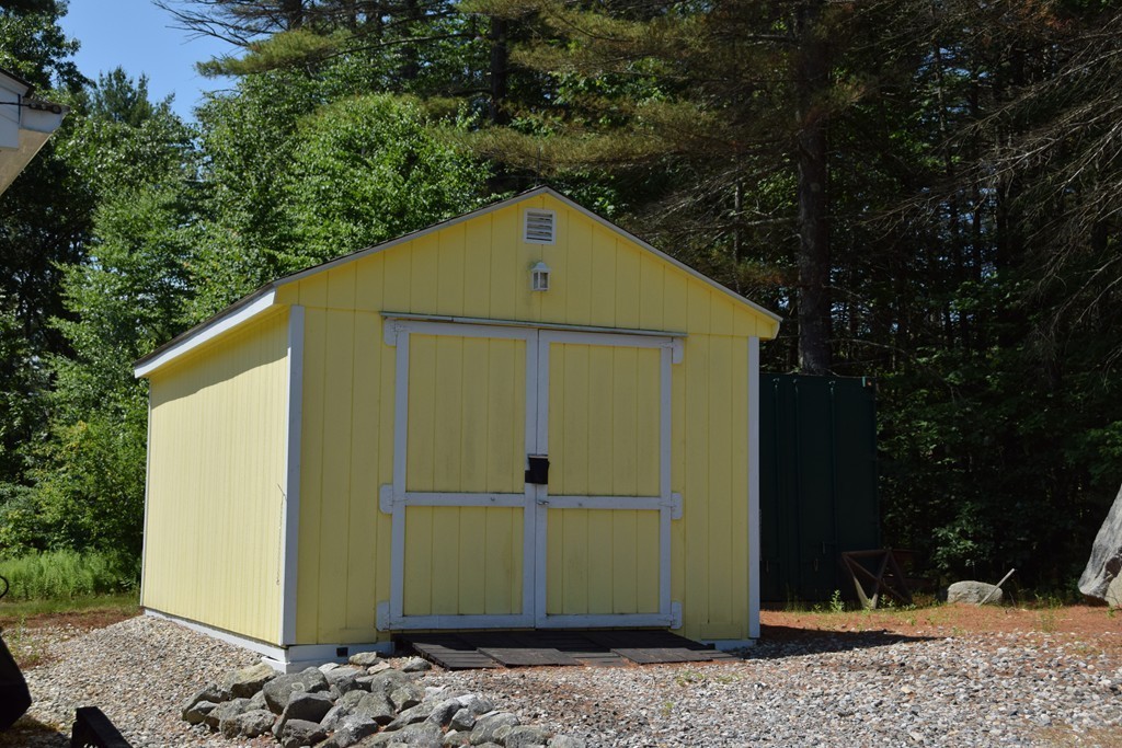 332 Cold Spring Road Belchertown, MA 01007 - Photo 18 of 23 Gallery Image 18