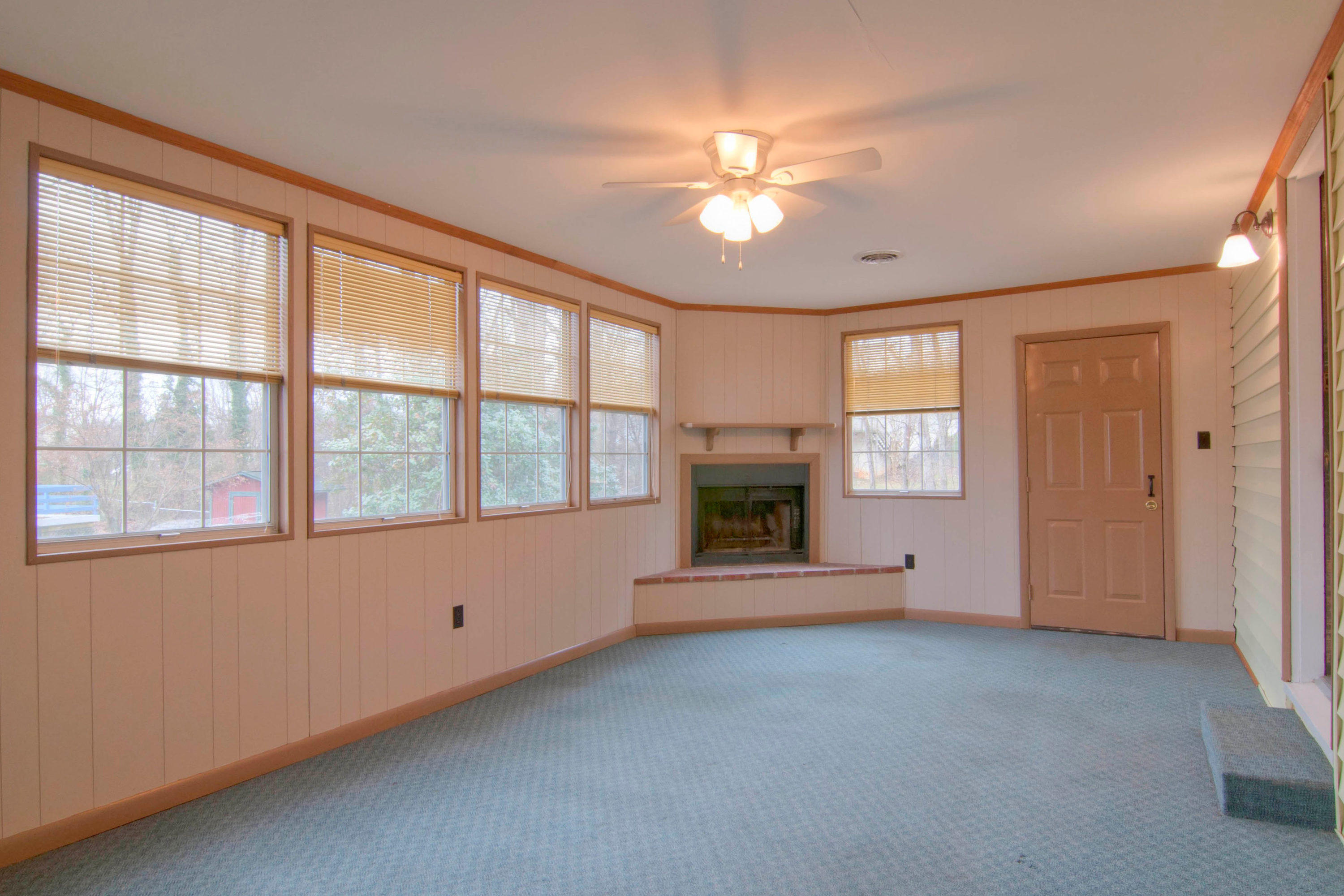 3213 Hazelwood Road Knoxville, TN 37921 - Photo 13 of 24 3213 Hazelwood Rd Knoxville TN-MLS_Size-